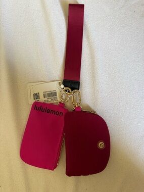 lululemon athletica Dual Pouch Wristlet Sonic Pink/Pomegranate/Black